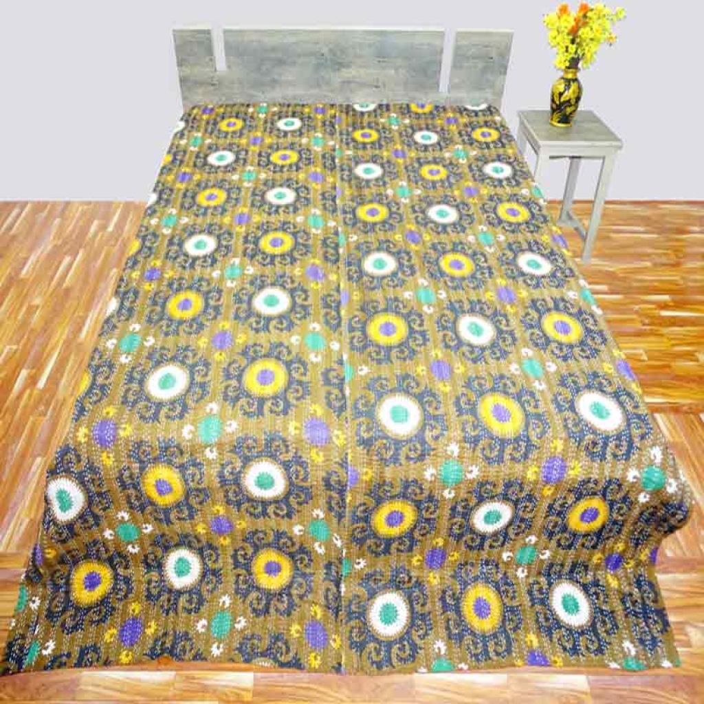 COTTON DISCHARGE PRINT KANTHA BED COVER FOR ALL-SEASON