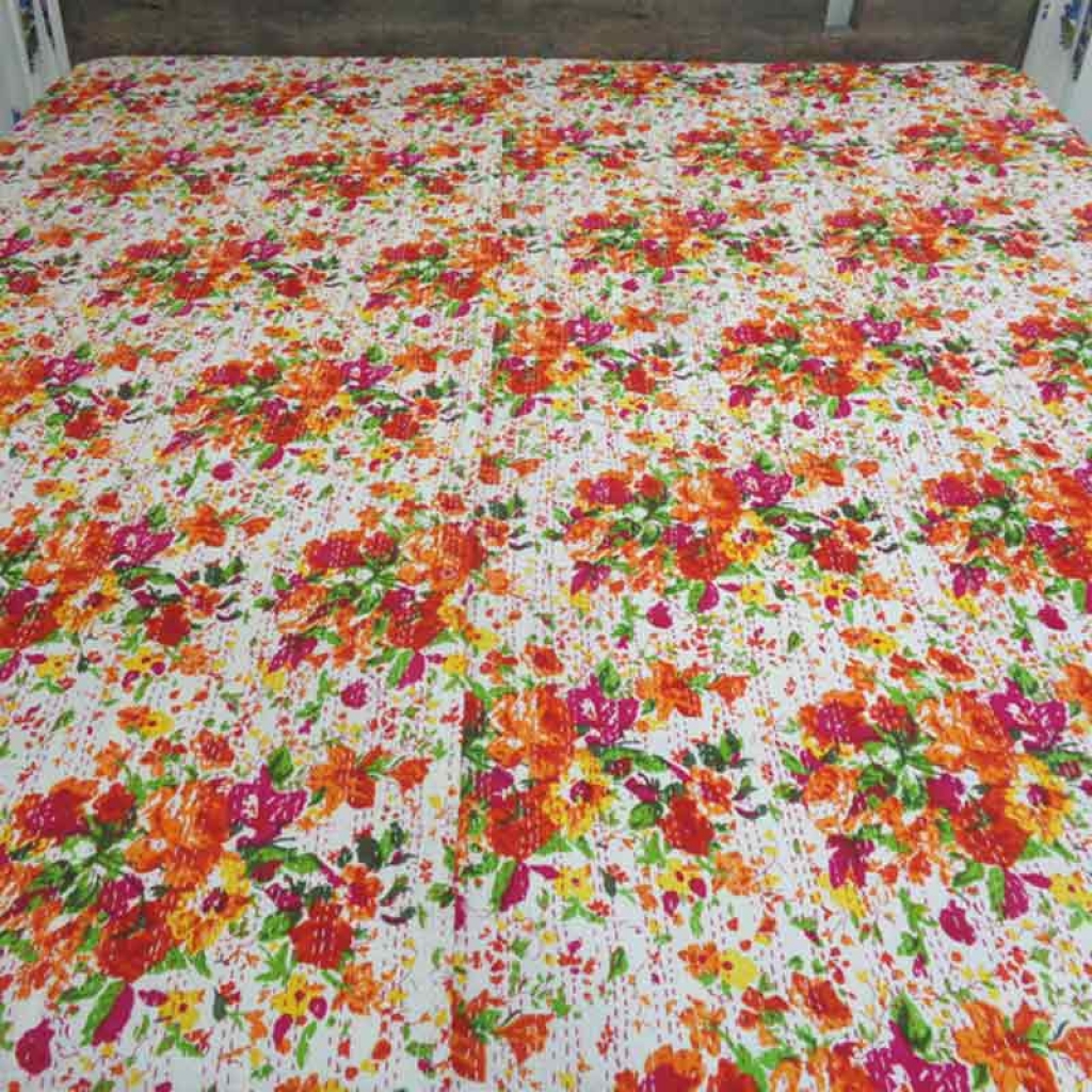 COTTON SCREEN PRINT ALL OVER FLORAL DESIGN KANTHA BED COVER FOR ALL-SEASON