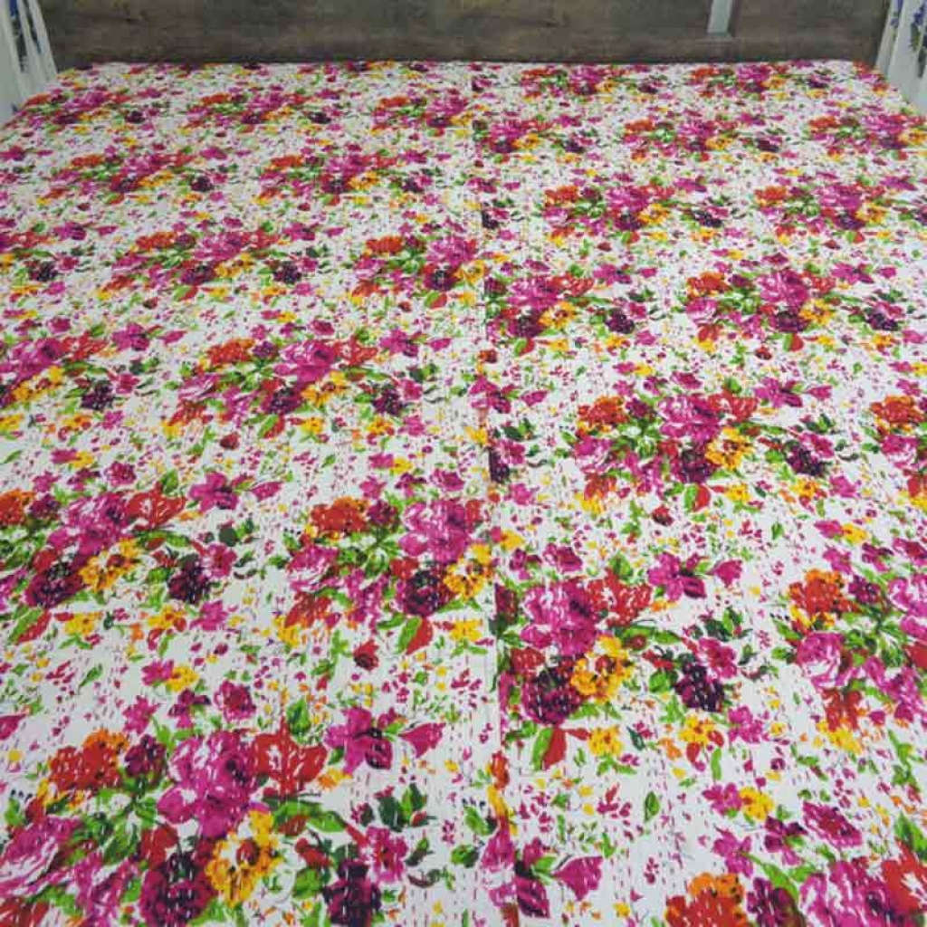 COTTON SCREEN PRINT ALL OVER FLORAL DESIGN KANTHA BED COVER FOR ALL-SEASON