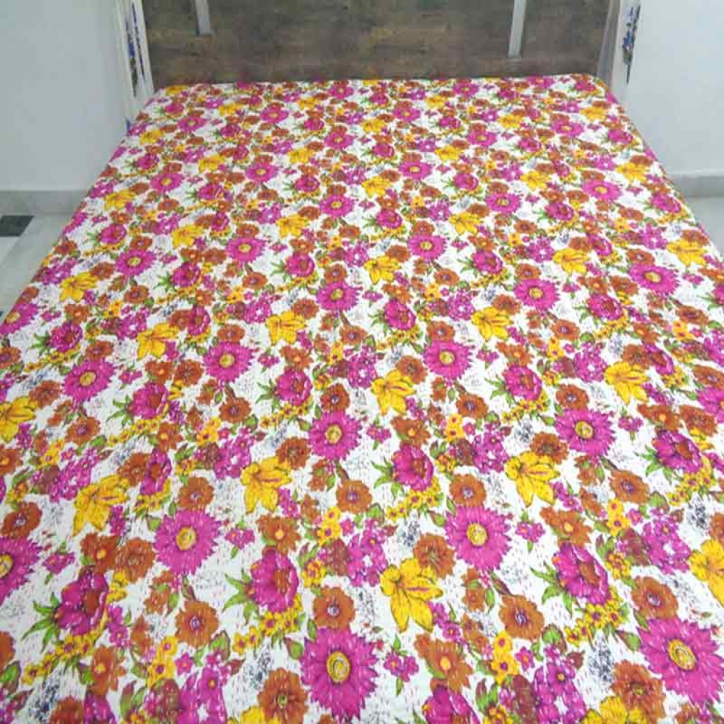 COTTON SCREEN PRINT ALL OVER FLORAL DESIGN KANTHA BED COVER FOR ALL-SEASON