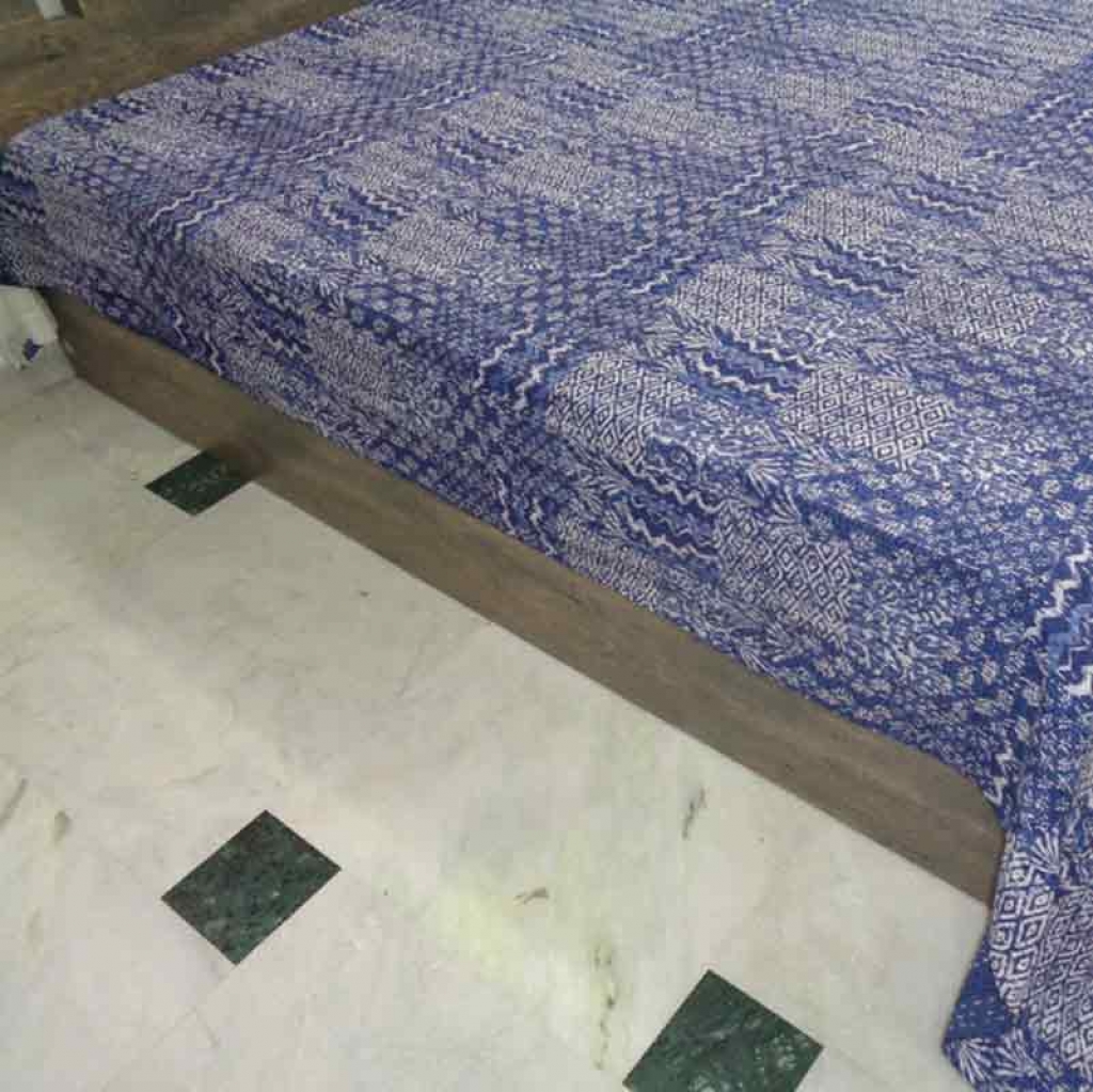 COTTON INDIGO PATCH PRINT KANTHA BED COVER FOR ALL-SEASON