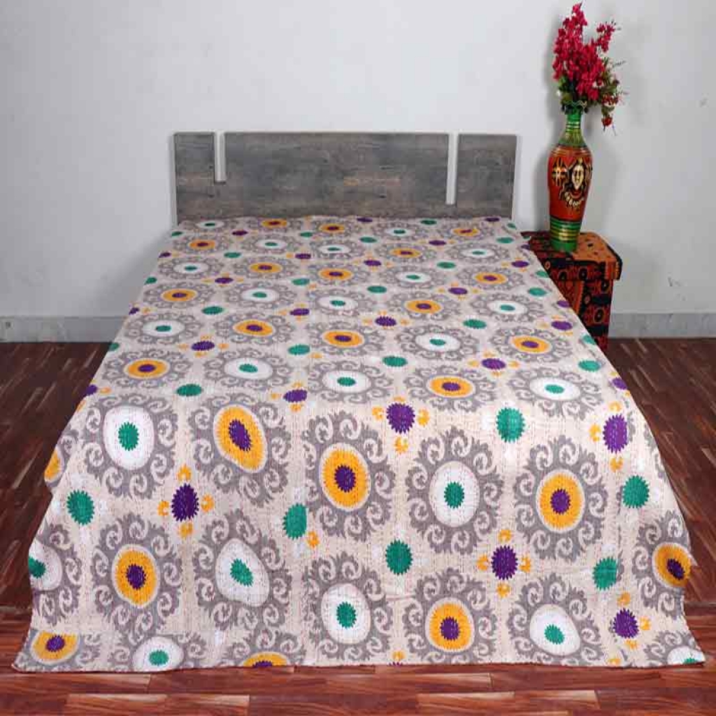 COTTON DISCHARGE PRINT KANTHA BED COVER FOR ALL-SEASON